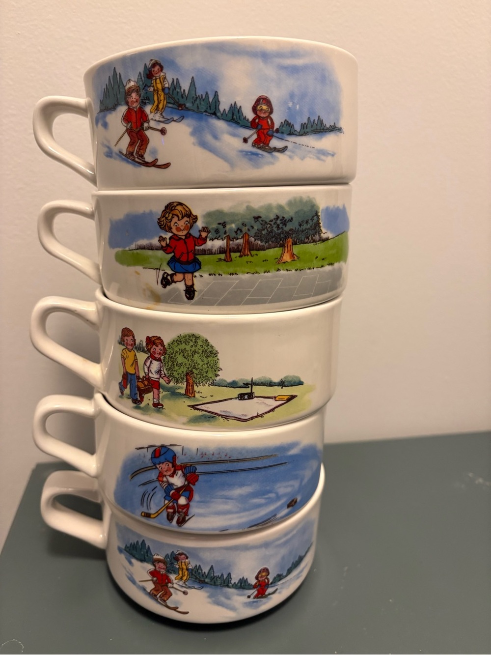 Classic Children's vintage Ceramic soup Mugs - White